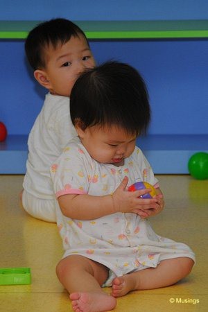 blog-2010-hannah-DSC_6986-infant-care
