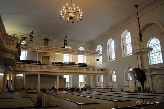 blog-2010-boston-DSC_8348-freedomTrail-OldSouthMeetingHouse