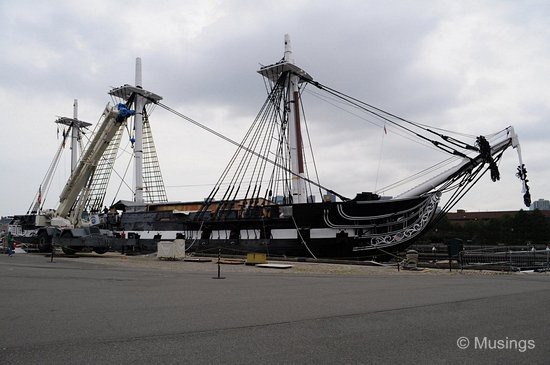 blog-2010-boston-DSC_8453-freedomTrail-USSConstitution