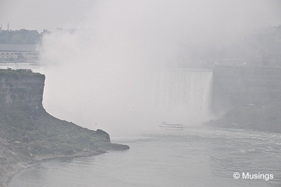 blog-2010-boston-DSC_A1981-niagarafalls