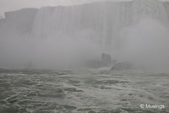 blog-2010-boston-OLYP1993-niagarafalls