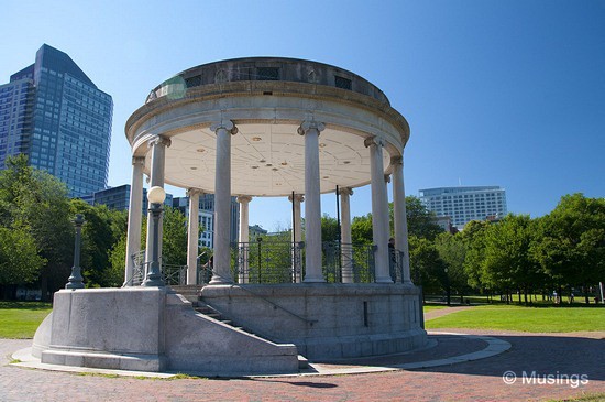 blog-2010-boston-DSC_A2100-BostonCommons