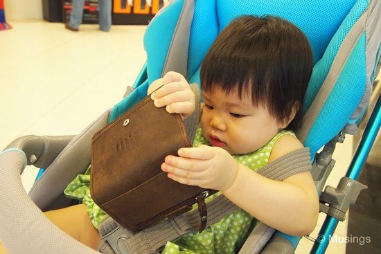 blog-2010-hannah-OLYP2326-HougangMall-flickr