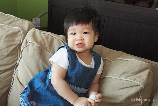 blog-2010-hannah-OLYP2626-new-dress-flickr