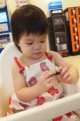 blog-2010-hannah-OLYP3925-hougangmall