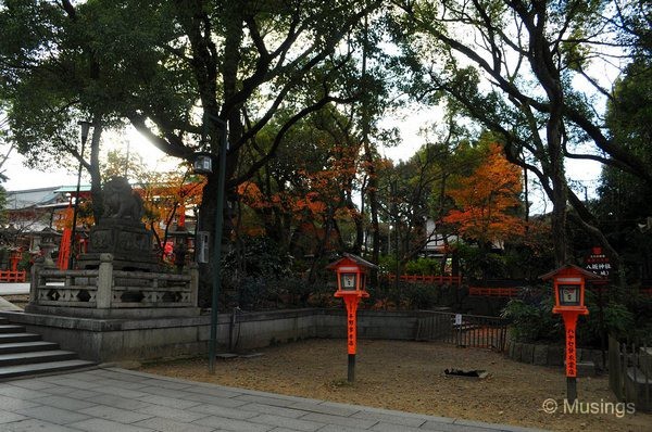 blog-2010-japan-DSC_3491-kyoto-yasaka-shrine