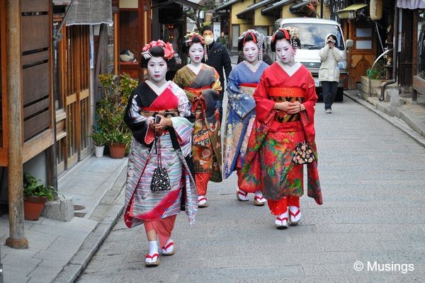 blog-2010-japan-DSC_3533-kyoto-maikos