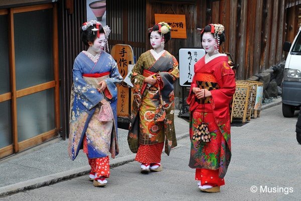 blog-2010-japan-DSC_3540-kyoto-maikos