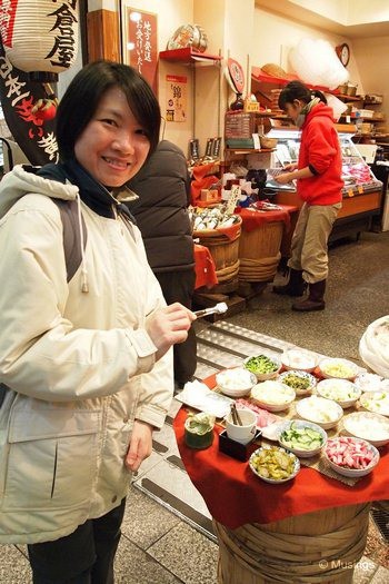 blog-2010-japan-OLYP5208-kyoto-nishiki-market