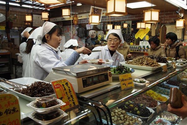 blog-2010-japan-OLYP5258-kyoto-nishiki-market