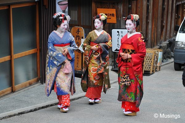 blog-2010-japan-DSC_3540-kyoto-maikos