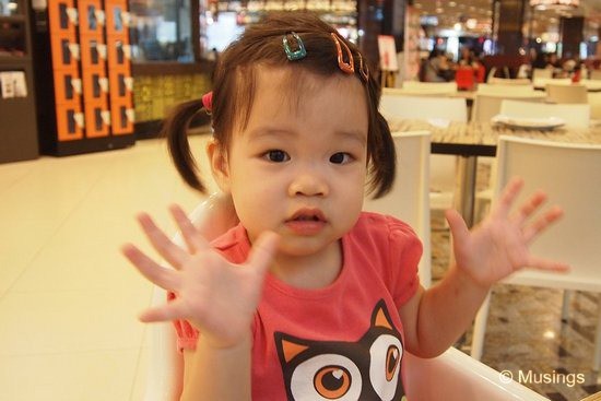 blog-2011-hannah-OLYP0358-hougang-mall-brunch