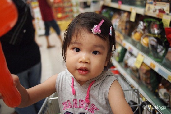 blog-2012-hannah-OLYP0310-hougang-mall-ntuc-flickr