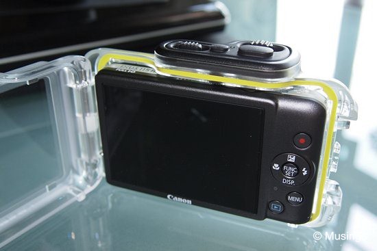 blog-2012-photography-OLYP0285-waterproof-case
