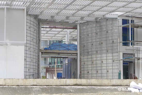 Panels have been installed at the entrance lobby of the Grand Clubhouse. These should be the support structures for the vertical garden later.