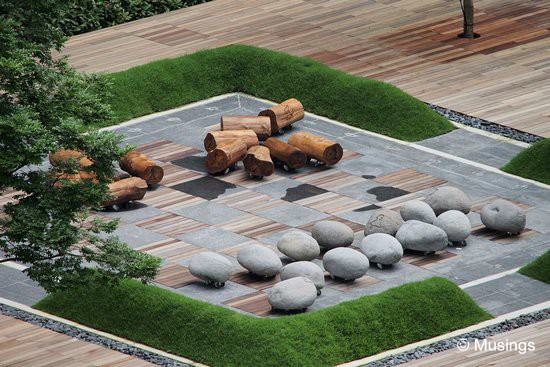 Movable wood stumps and boulders have been placed at the Checkboard Area - making it finally clear how the game will be played by kids.