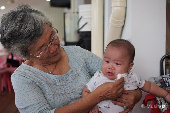 Peter has been experiencing a bout o facial rash, caused by his drool constantly collecting on the bed and getting into persistent contact with his cheeks. We've been trying out different ointments to try to alleviate the condition. 