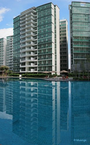 The calm water in the main pool provided very pretty reflections of Block 10B. Doesn't look like it - but this is also a stitched panorama.