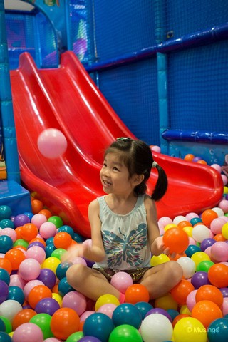 We haven't previously brought Hannah to an indoor playground, and finally did so earlier this week. This is at Pollywogs @ East Coast. The place has the usual suite of kiddie-play areas, is attractively priced, and parents can accompany their kids without additional charge.