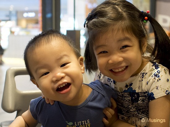 Kids @ Mcdonald's at the newly opened Paya Lebar Square. Nothing much in this mall (the neighboring One KM mall is much more exciting).