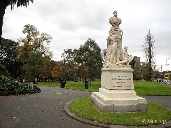 Entrance to Treasury Gardens from Spring Street.